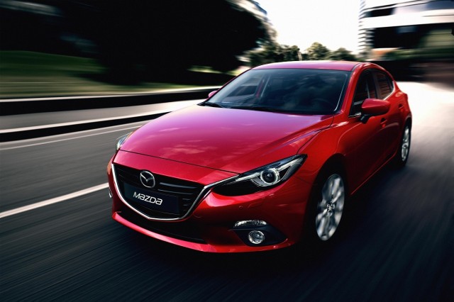 New Mazda3 Hatchback 2013 (1).jpg